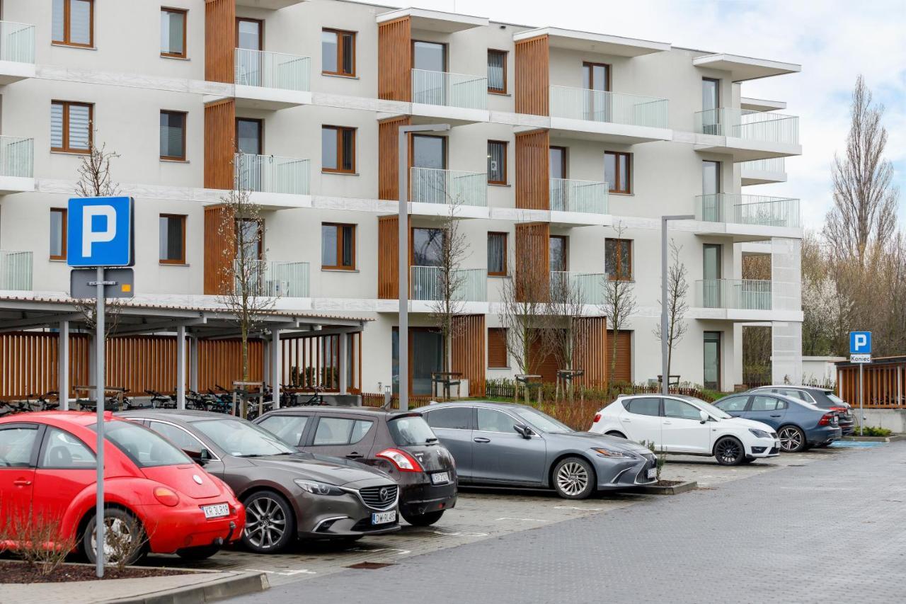 Lema Apartment Near Tauron Arena By Renters Prestige Krakow Dış mekan fotoğraf